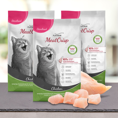 MeatCrisp Adult Chicken macskaeledel ivartalanított macskáknak 3x1,5 kg