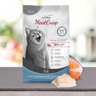 MeatCrisp Adult Fish macskaeledel felnőtt macskáknak 3 kg