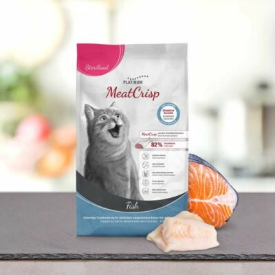 MeatCrisp Sterilised Fish macskaeledel ivartalanított macskáknak 1,5 kg
